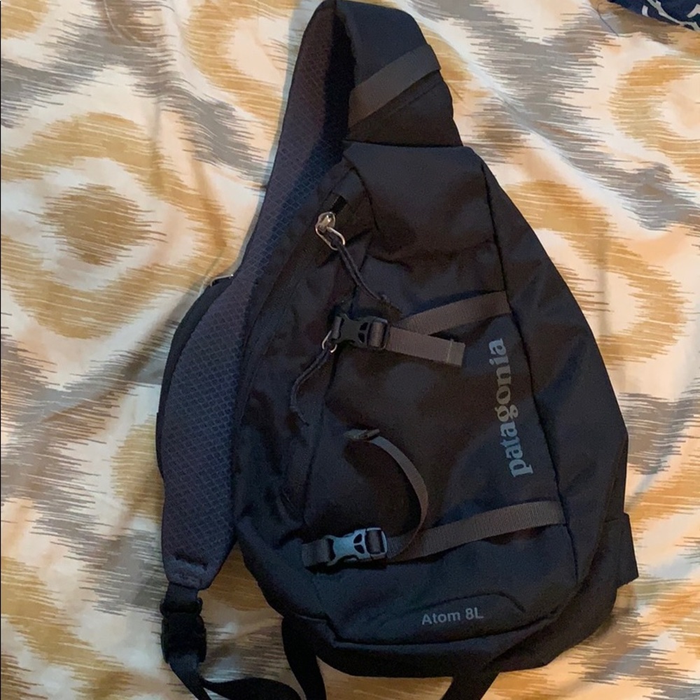 Patagonia Atom Sling